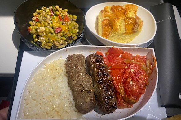 The grilled kofte is restaurant quality.