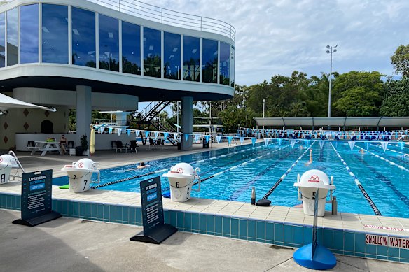QUT Kelvin Grove pool closure: Locals fight to save inner-north ...