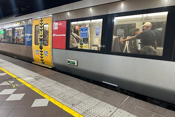 About 150 to 200 electrical workers will take part in protected action on Thursday, opening the possibility of train delays. 
