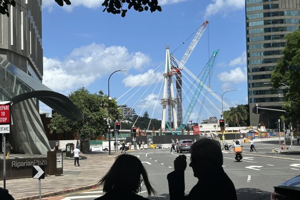The Kangaroo Point bridge under construction, as seen from Eagle Street in the CBD.