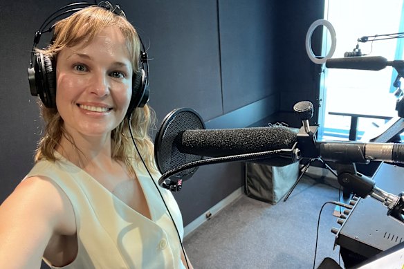 Jacqui Duncan has voiced more than 5000 commercials for Australian radio and television.