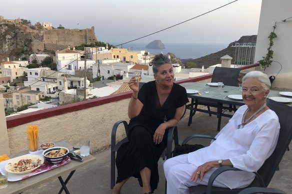 Susan Johnson and her mother on Kythera, 2019.