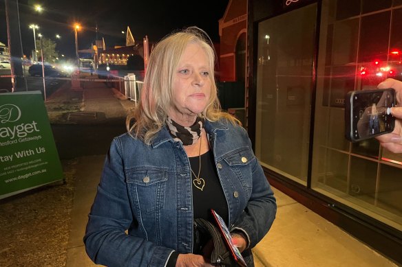 Rhonda White witnessed the immediate aftermath of the crash from the nearby RSL club.