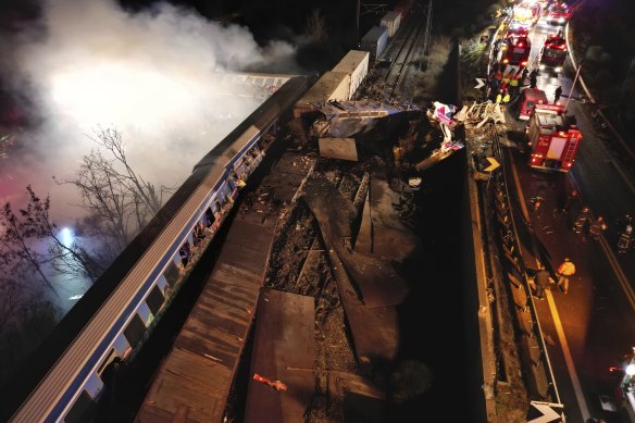 The collision between a freight and passenger train occurred near Tempe, some 380 kilometres north of Athens, and resulted in the derailment of several train cars. 