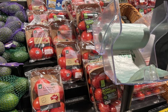 Shoppers are being charged more when they buy loose produce, with supermarkets offering cheaper prices for fruit and vegetables in plastic.
