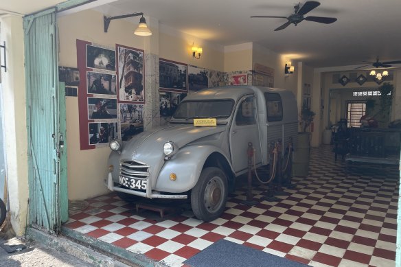 Ca Phe Do Phu: Coffee in a former Viet Cong secret weapons bunker.