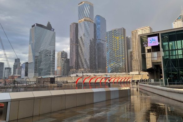 The dampened footbridge near Southern Cross Station just before 6.45pm.