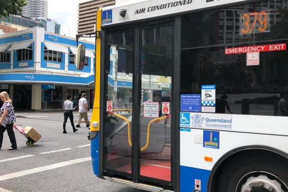 The Queensland government is going to share revenue from buses with Brisbane City Council for the first time. 