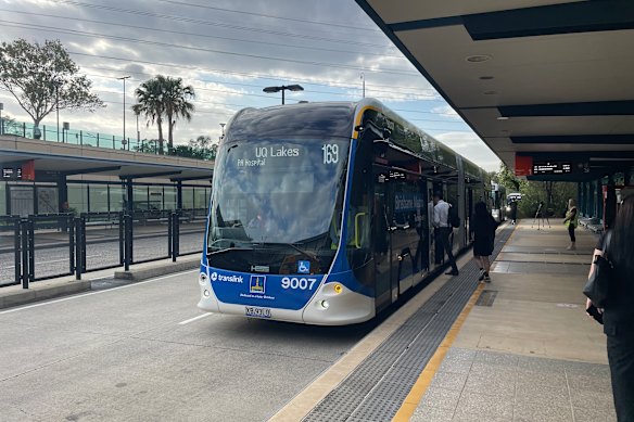 The first official Brisbane Metro service, travelling the 169 route from Eight Miles Plains during the trial period last year.