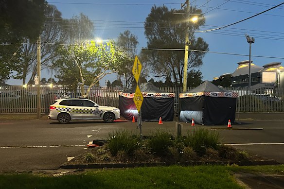 SES marquees set up outside Melbourne Showgrounds.