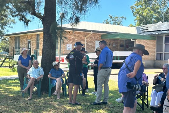 Local MP Roy Butler talks to locals outside Wee Waa Hospital.