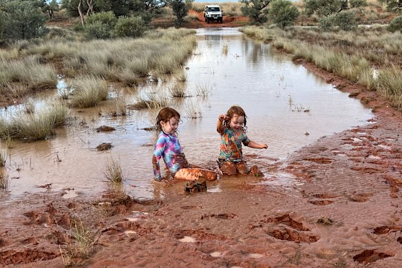 Gwenaelle and Camille Barton playing Ethabuka Reserve on Wangkamadla Country.