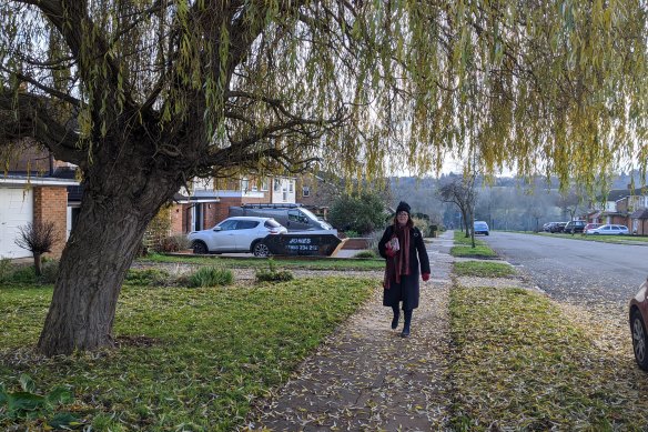 Liz McShane, of the Labour Party’s Irish Society, canvassing during the 2019 election.