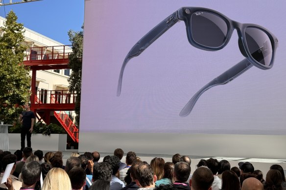 Ray-Bans Meta Smart Glasses put an AI in your ear.
