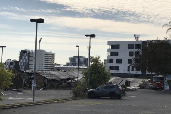 Chalk Hotel carpark reveals extent of fire. 