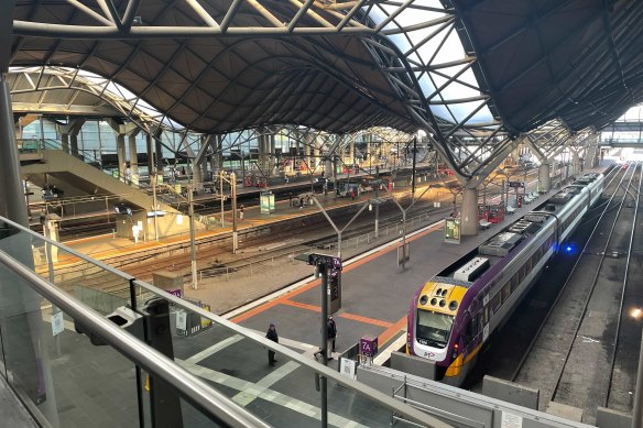 Is Southern Cross Station an eye-sore?