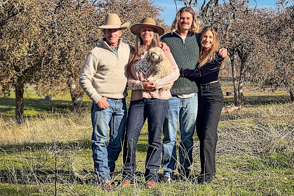 Schiller with family members Robyn, Tyler and Nicole.