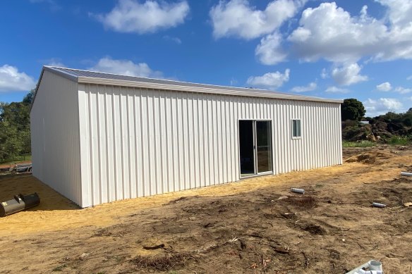 Tiarna Nouwland’s family is living in a shed. 