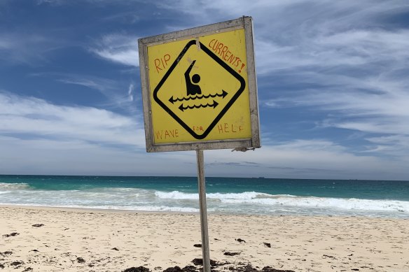 Someone evidently felt this warning sign at City Beach needed some additional clarity. 