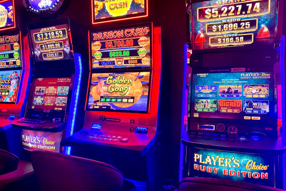 The story of Sydney: Too few character pubs, too many pokie palaces.