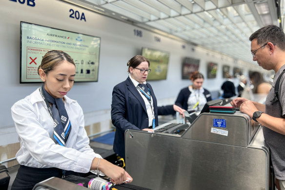 There’s actually a method to online check-in madness.