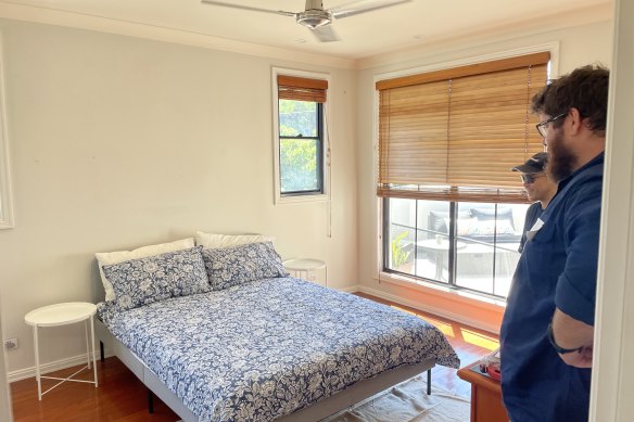 Operated by Brisbane Youth Services, the Falconer Houses operate as “mini” youth foyers, providing on-site support and assistance for young people to study and find employment. 