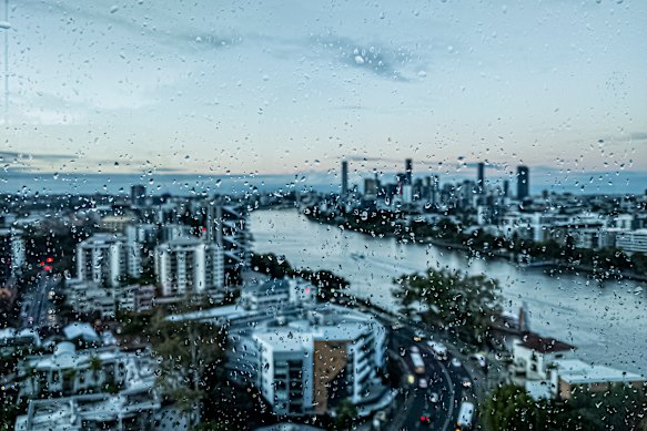A trough heading towards south-east Queensland this week is set to bring wet weather.
