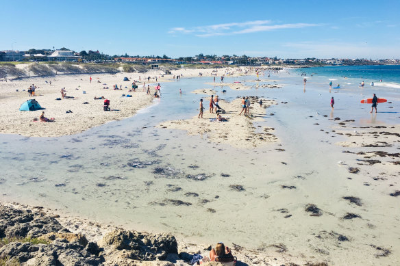 Beaches in Sorrento and Hillarys were packed by 10am on Friday.