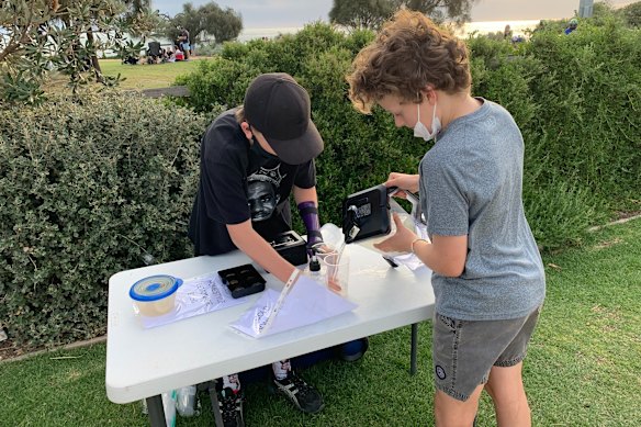 Arki and Will with their Black Rock lemonade stand