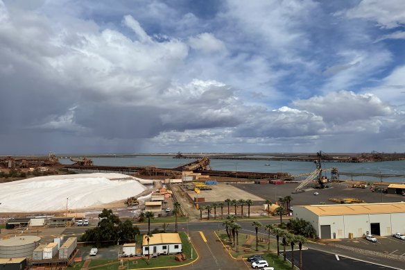 Port Hedland Port empty as Cyclone Ilsa approaches.