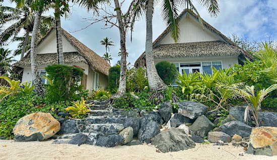 Bungalows are footsteps from the beach.