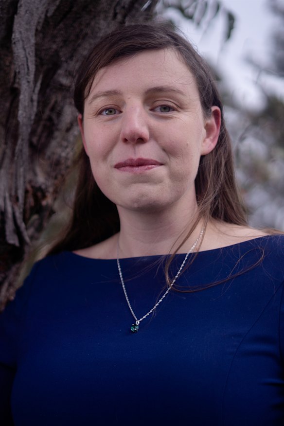 Author Shelley Burr.