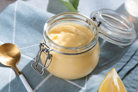 Slather your chicken in lemon curd for the loveliest, roundest citrus flavour.