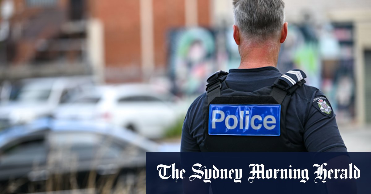 Melbourne synagogue hit by arson attack, scuffles in CBD