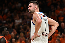 Isaac Humphries.