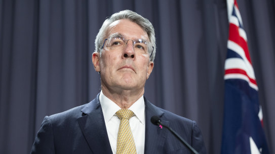 Attorney-General Mark Dreyfus wrote to the Remuneration Tribunal about Director of Public Prosecutions Raelene Sharp’s pay.
