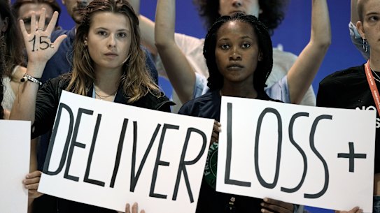 Climate activists at COP27 push for maintaining 1.5 degrees.