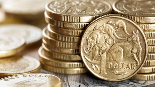 New research compares the upper, middle and lower rungs of wealth and income.