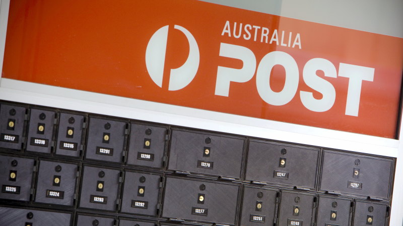 Australia Post Hires Hundreds Puts Posties Into Vans To Deliver