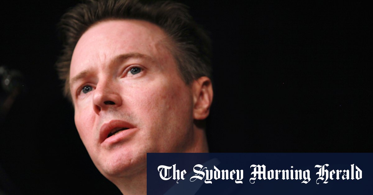 $1 million man quits public service role