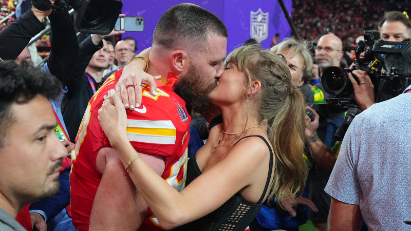 Travis Kelce expected to land in Australia to join Taylor Swift for Sydney shows