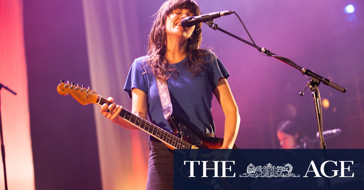 Courtney Barnett review of concert at Melbourne's Forum: Things Take Time, Take Time - Vimarsana News