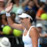 Casey Dellacqua retires from tennis for family life