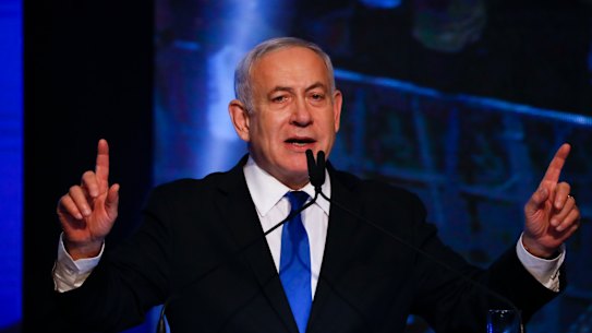 Israeli prime minister Benjamin Netanyau is struggling to keep the his job.