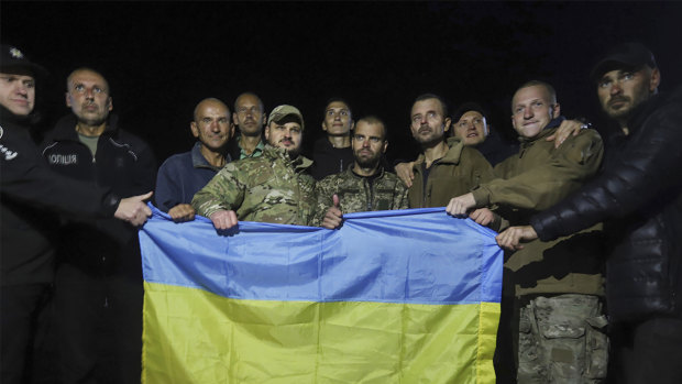 Defenders of Mariupol among those freed in Russia-Ukraine prisoner exchange