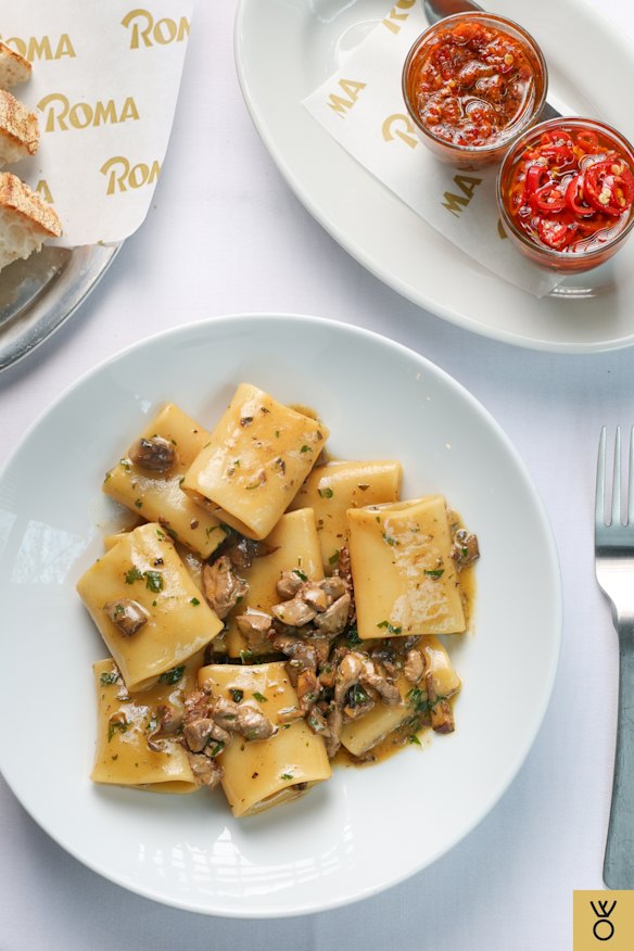 Paccheri baronessa (Roman chicken liver pasta) at Roma.