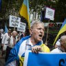 ‘Dark cloud of war’: Melbourne protesters condemn Russian threat to Ukraine