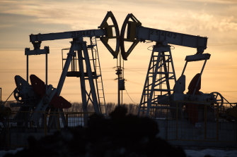 La dependencia de Europa del petróleo de Rusia la dejaría vulnerable si se desencadenan las sanciones.