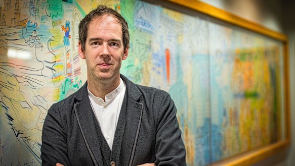 Jonty Claypole is an arts leader, producer and writer. He received an MBE for his role supporting UK culture through the pandemic.
