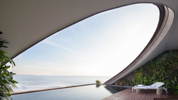 A rather private rooftop pool in one of Como Uma Canggu's penthouses in Bali.